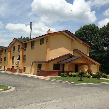 Super Inn Lodge West Екстериор снимка